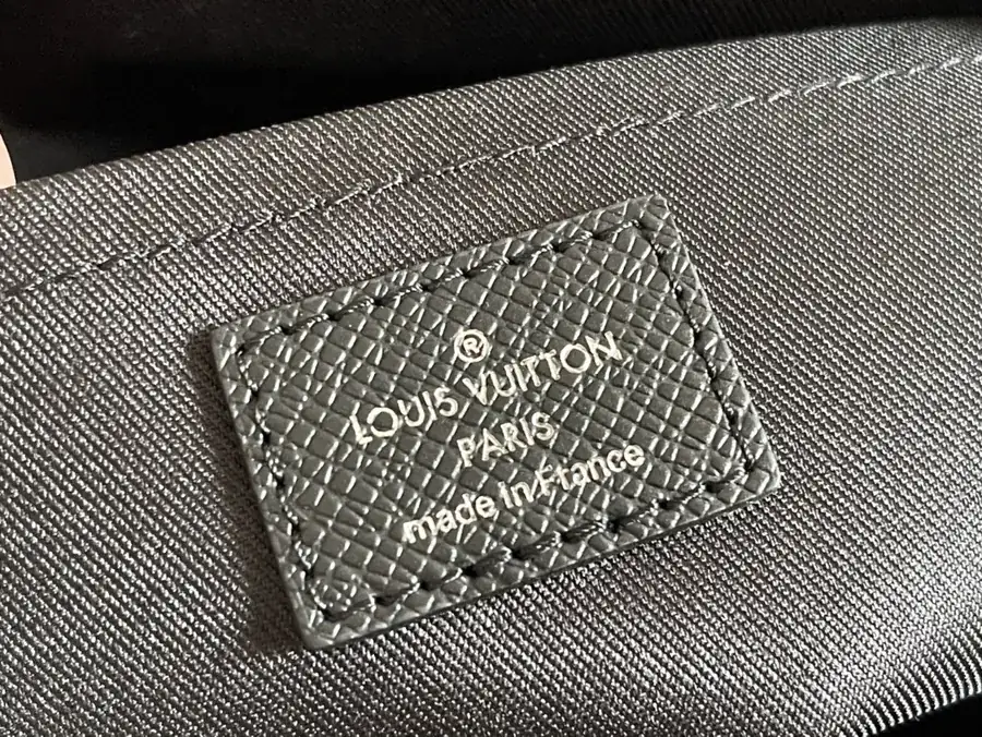 Louis Vuitton Taïga Leather & Monogram Canvas Mail Bag