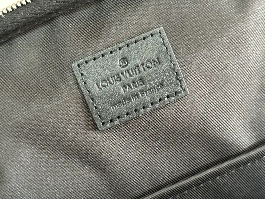 Black Grained Avenue Tote Damier Graphite Canvas