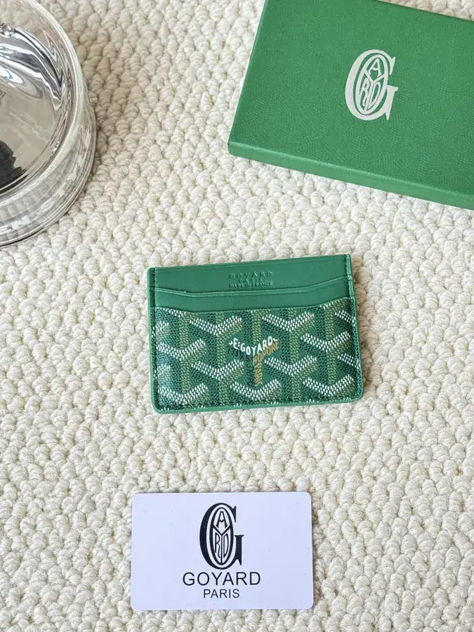 Saint Suice Classic Card Holder