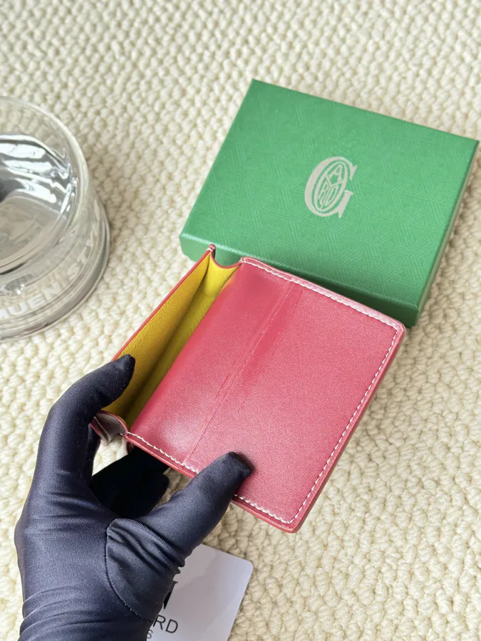 Goyas Malhesherbes Business Card Holder