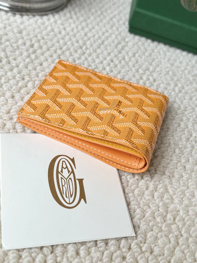 Classic Short Wallet by G0YARD