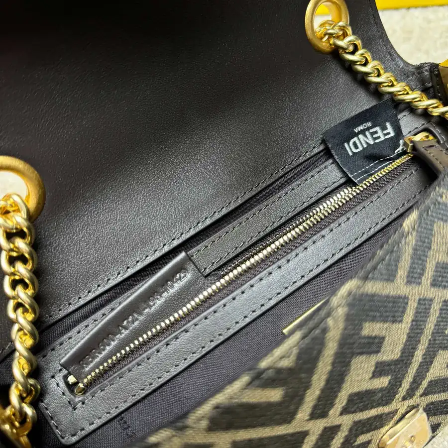 Baguette Medium Chain Handbag