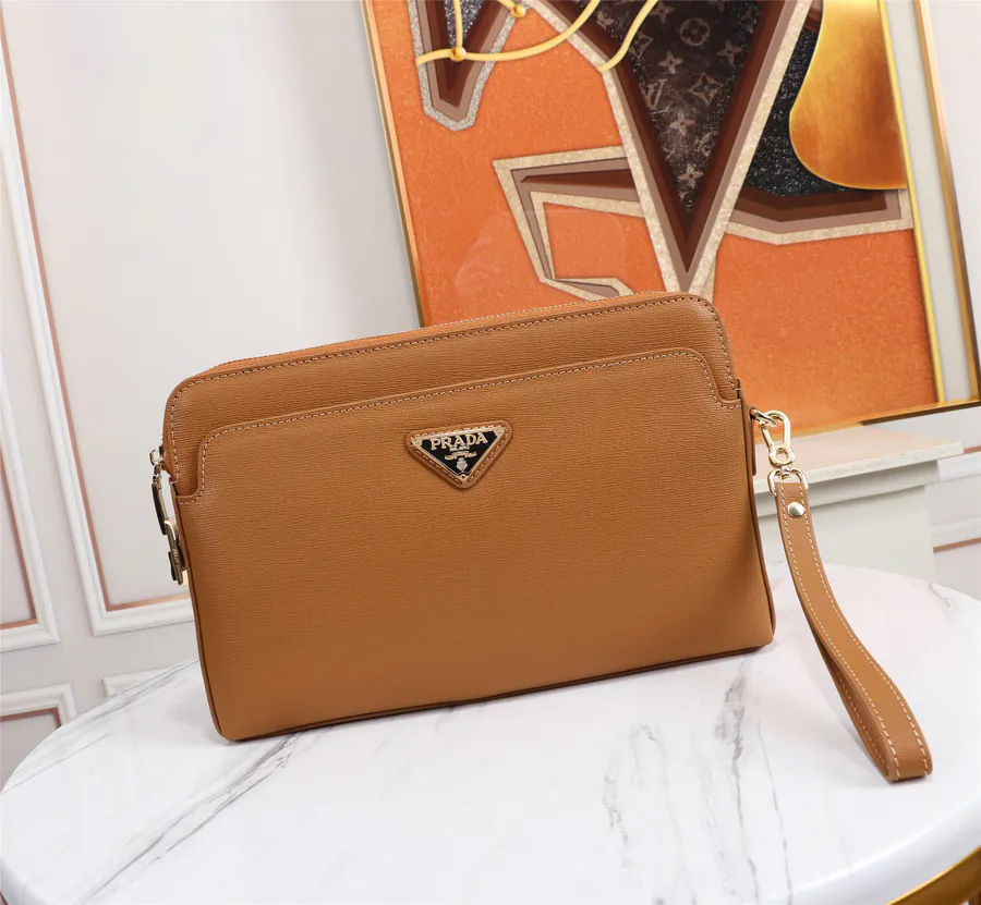 P Brand Men's Wallet with Italian Calfskin