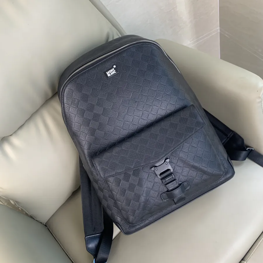 Mondaine Premium Canvas Backpack 8423 6, Black