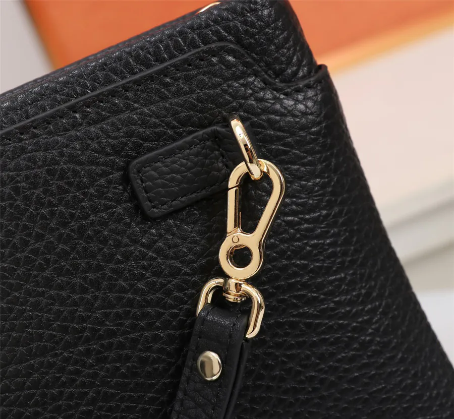 LV 2022 New Collection Handbag