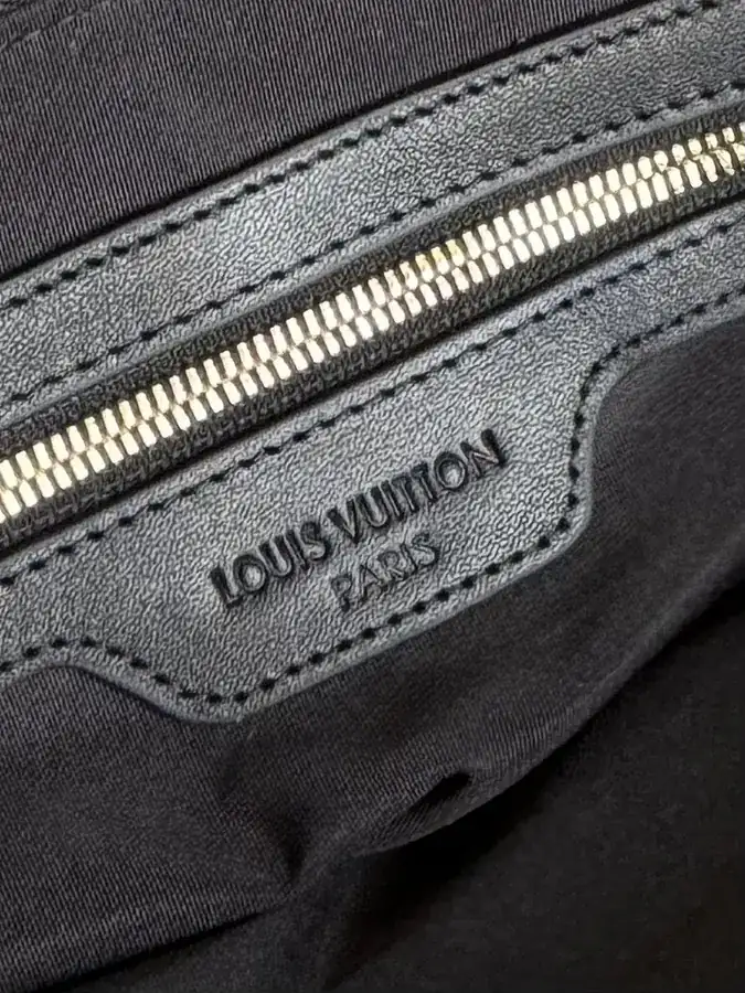 LV Double Zip Password Lock Bucket Bag