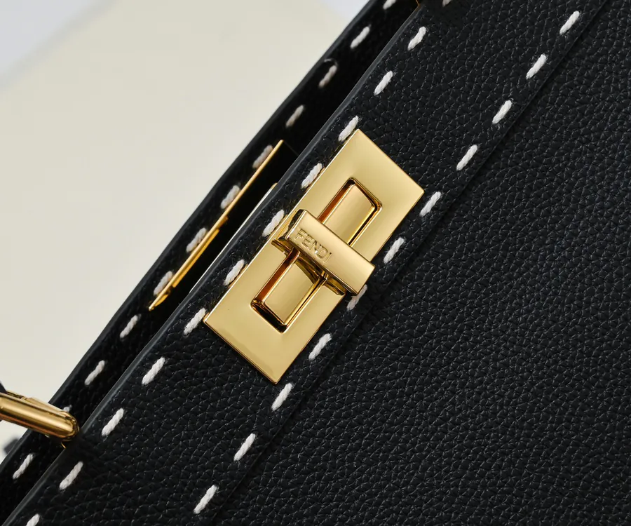 Fendi Peekaboo ISeeU Medium Handbag