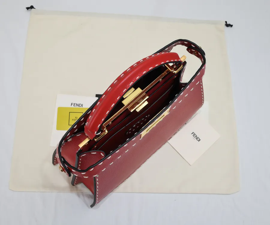Fendi Peekaboo ISeeU Medium Handbag with Classic Details