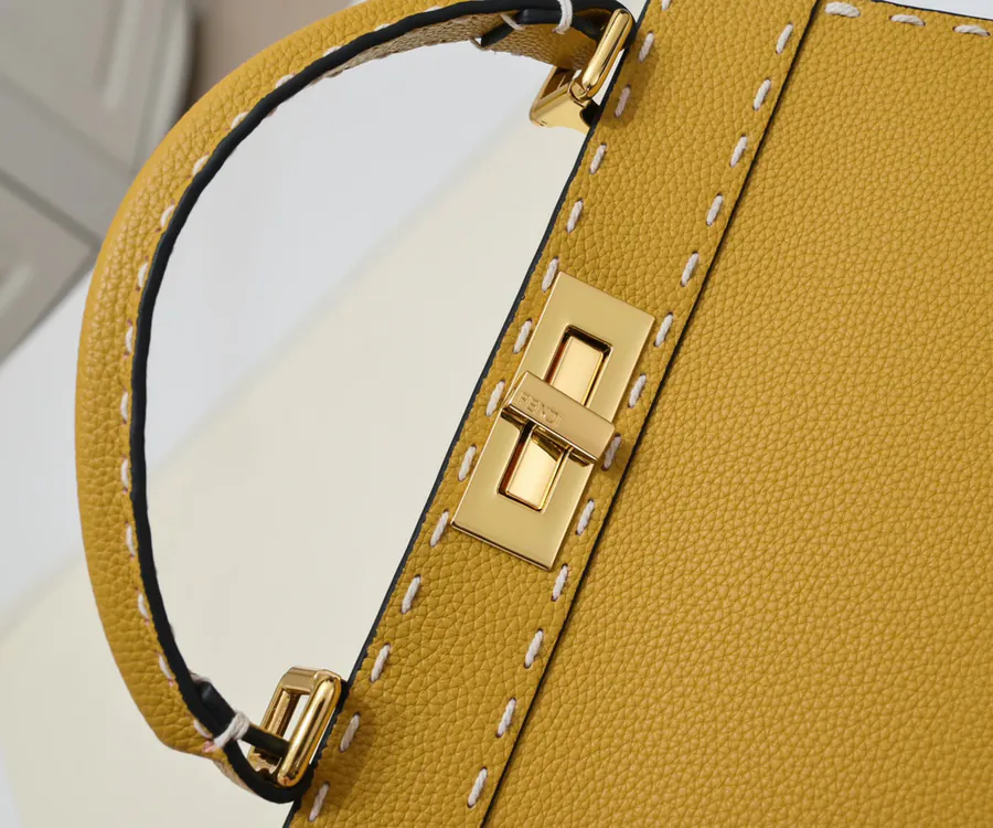 Fendi Peekaboo ISeeU Medium Handbag with Classic Hardware