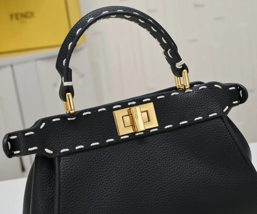 Fendi Peekaboo ISeeU Medium Handbag with Classic Hardware