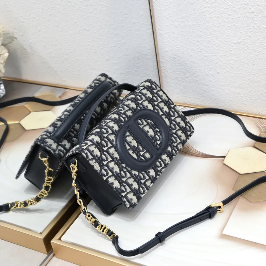 Dior CD Signature Mini Chain Bag