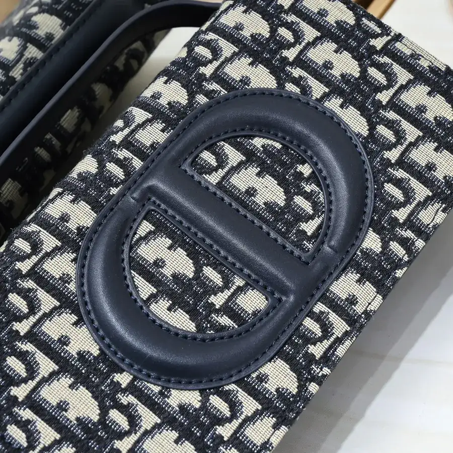 Dior CD Signature Mini Chain Bag