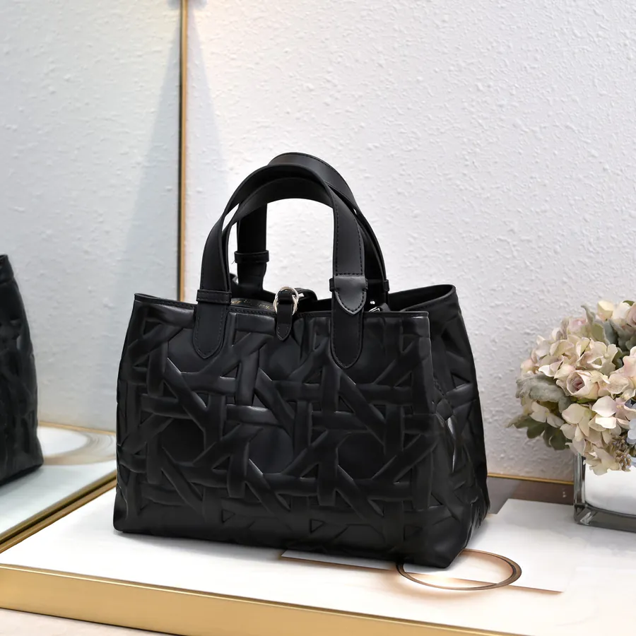 Toujours Travel Bag in Grained Calfskin