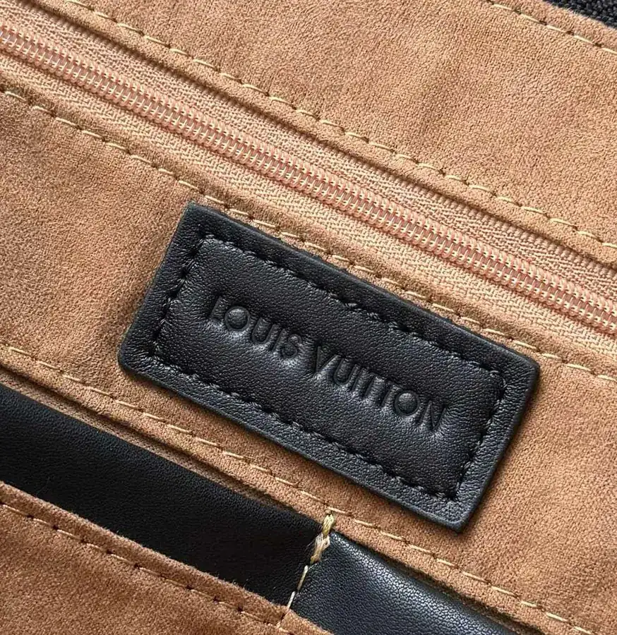 LV Password Lock Briefcase Premium Italian Calfskin, Elegant Design