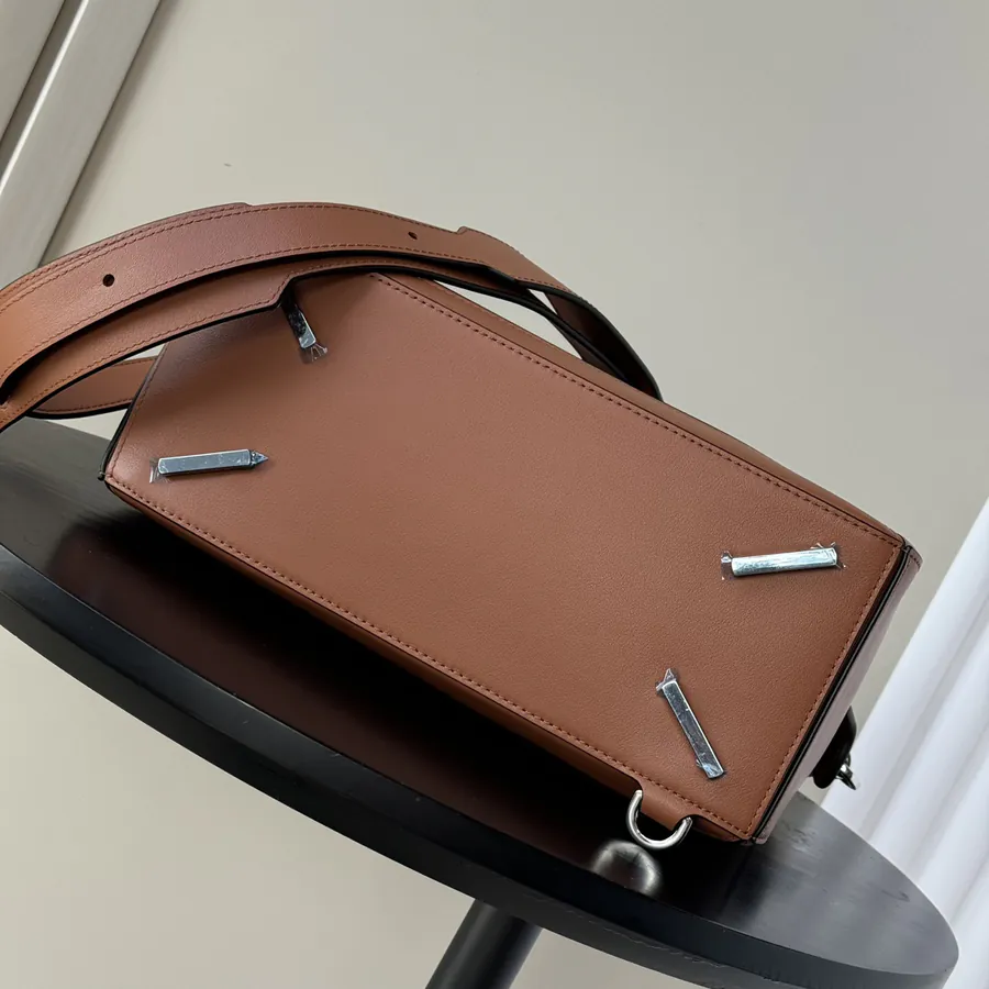 LOEWE Puzzle Medium Handbag