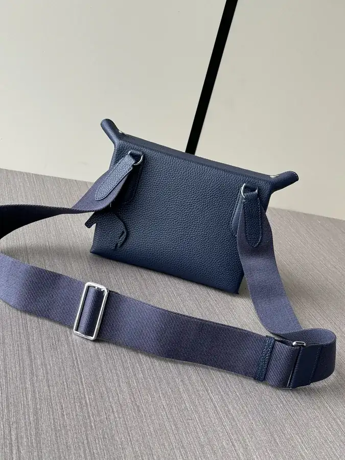 Hac a Dos 2024 New Arrival Premium Togo Leather Crossbody Bag