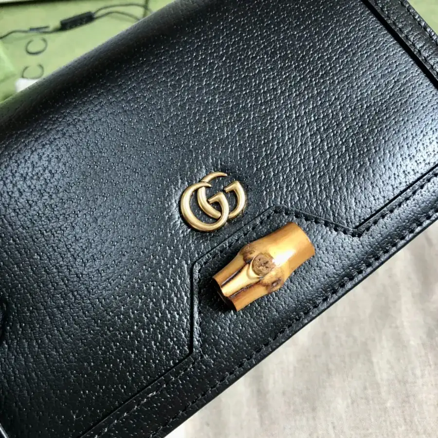 GG Bucket Bag Black Leather with Classic Bamboo Handles