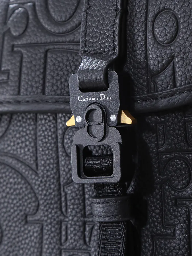 Hit The Road Flip Messenger Bag Black