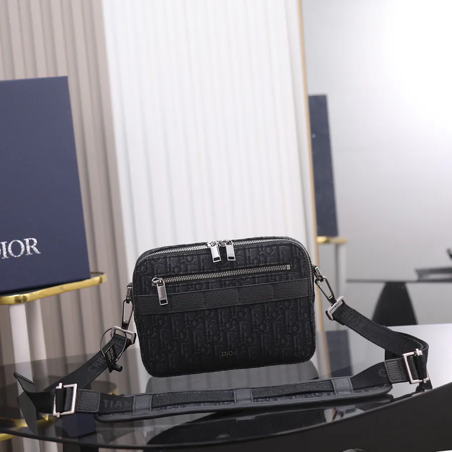 Safari Messenger Bag Black Grained Calfskin