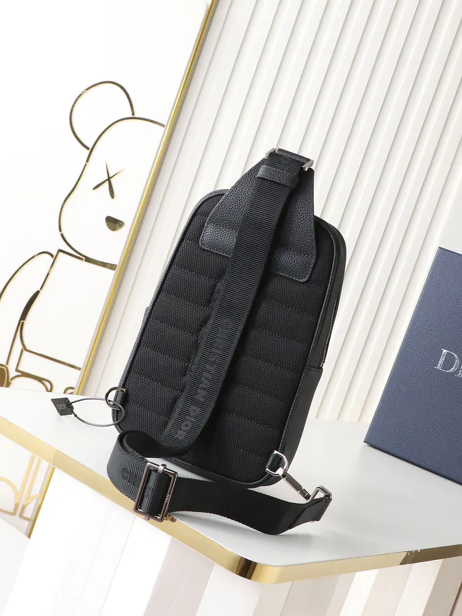 Rider 2.0 Sling Bag Black, Oblique Grained Calfskin