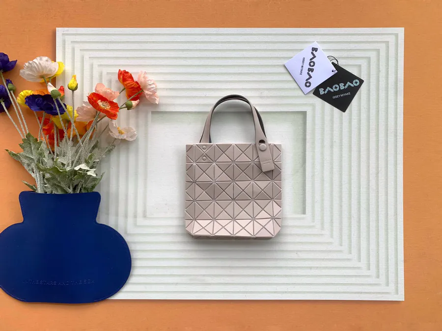 ISSEY MIYAKE Bao Bao Mini