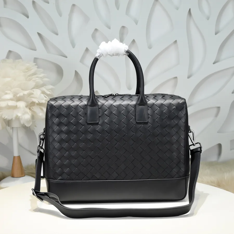 BV Latest Men's Briefcase Premium Leather, Elegant Design