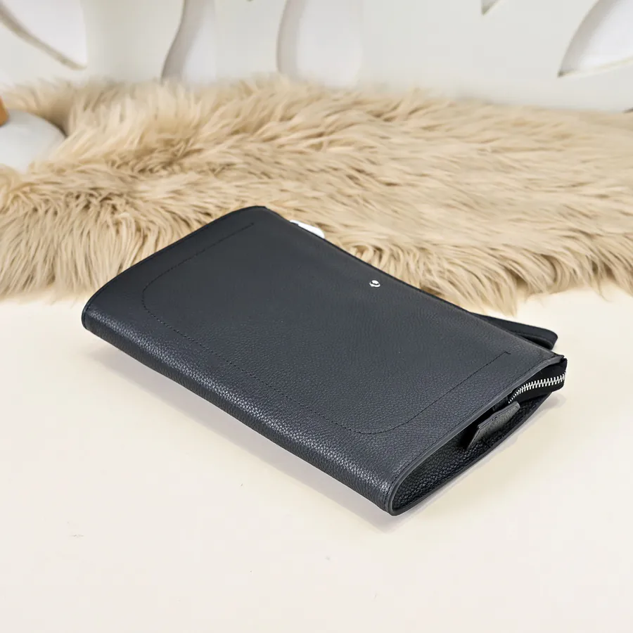 MONT BLANC Men's Wallet Premium Leather, Sleek Design
