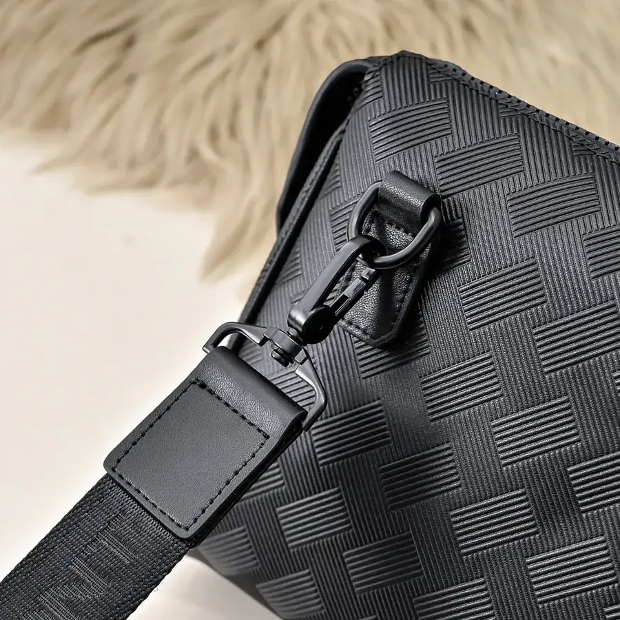 MONT BLANC Men's Crossbody Bag Premium Leather, Elegant Design