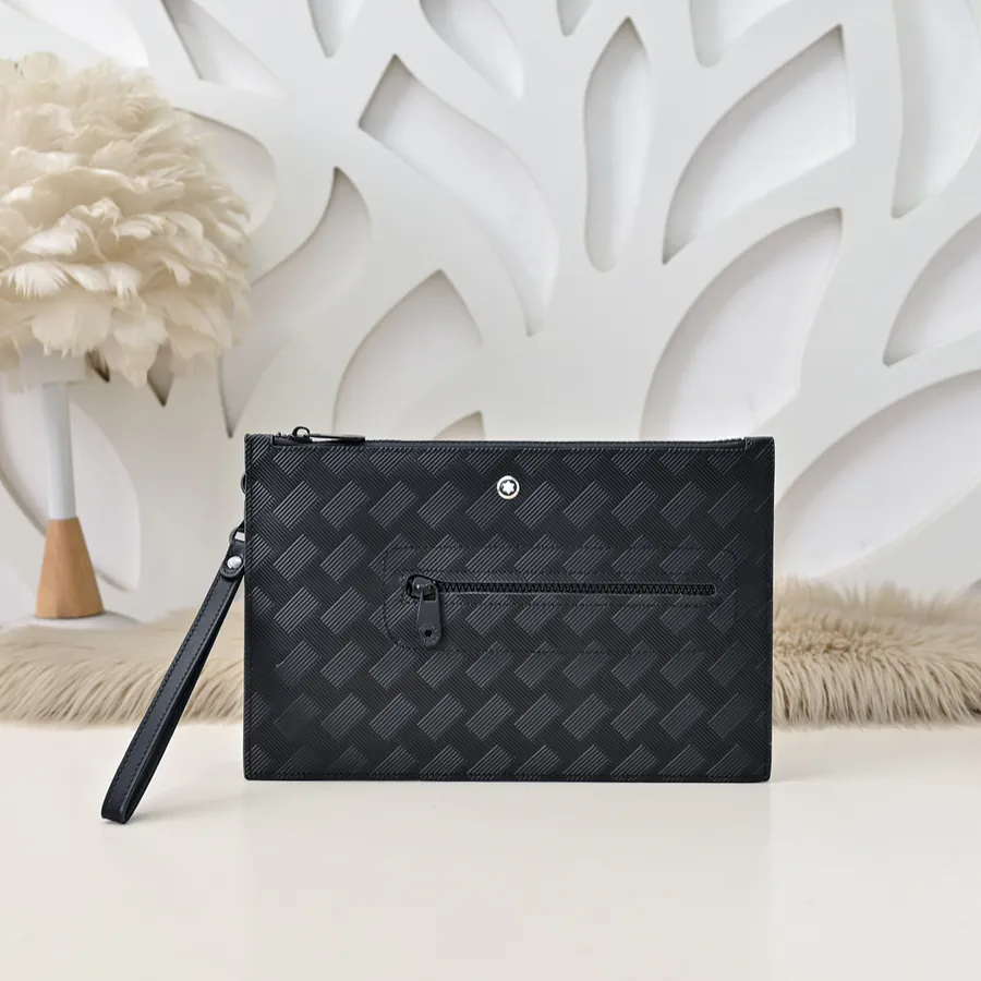 MONT BLANC Men's Wallet Premium Leather, Elegant Design