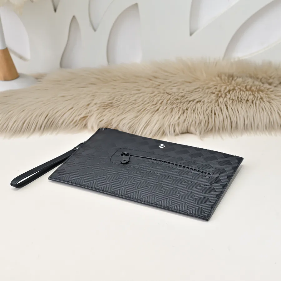 MONT BLANC Men's Wallet Premium Leather, Elegant Design