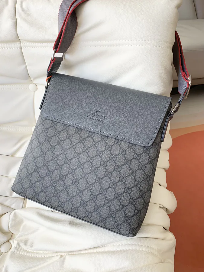 Gucci Gray Bucket Bag Minimalist Design