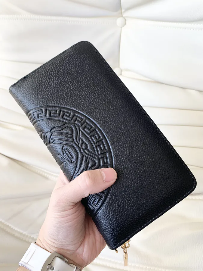 Versace Wallet with Vasci Texture, Premium Leather, Business & Leisure