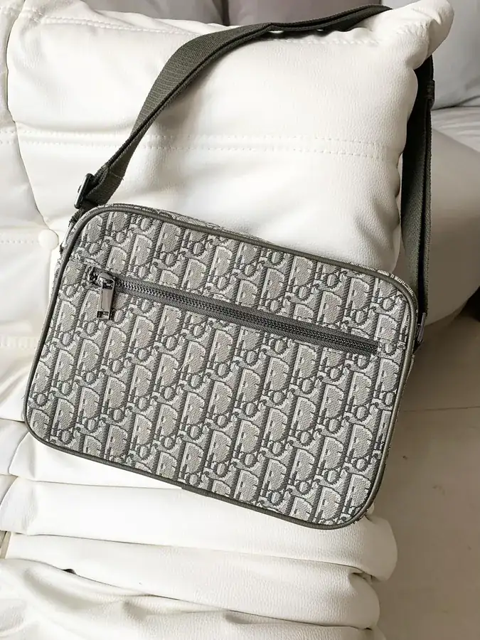 Dior Men's Crossbody Bag 9313