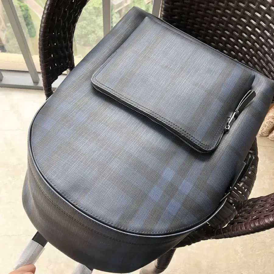 Burberry Bucket Bag Premium Quality, Handcrafted