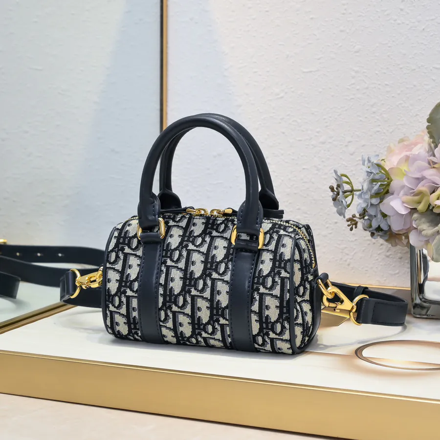 Groove 20.25 Handbag 16cm, Winter Collection 2024, Maria Grazia Chiuri Design