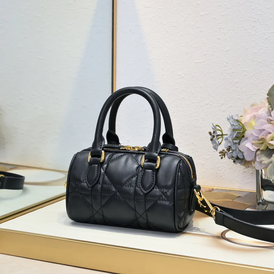 Groove 20.25 Handbag 16cm, Winter 2024 Collection, Maria Grazia Chiuri Design