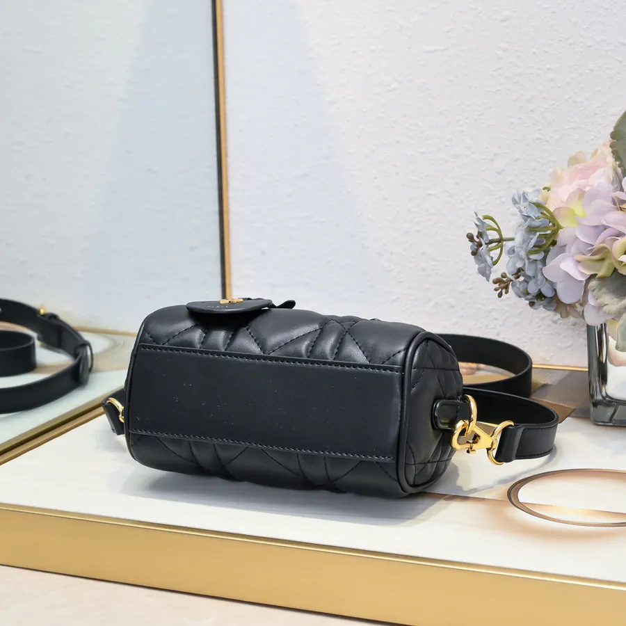 Groove 20.25 Handbag 16cm, Winter 2024 Collection, Maria Grazia Chiuri Design