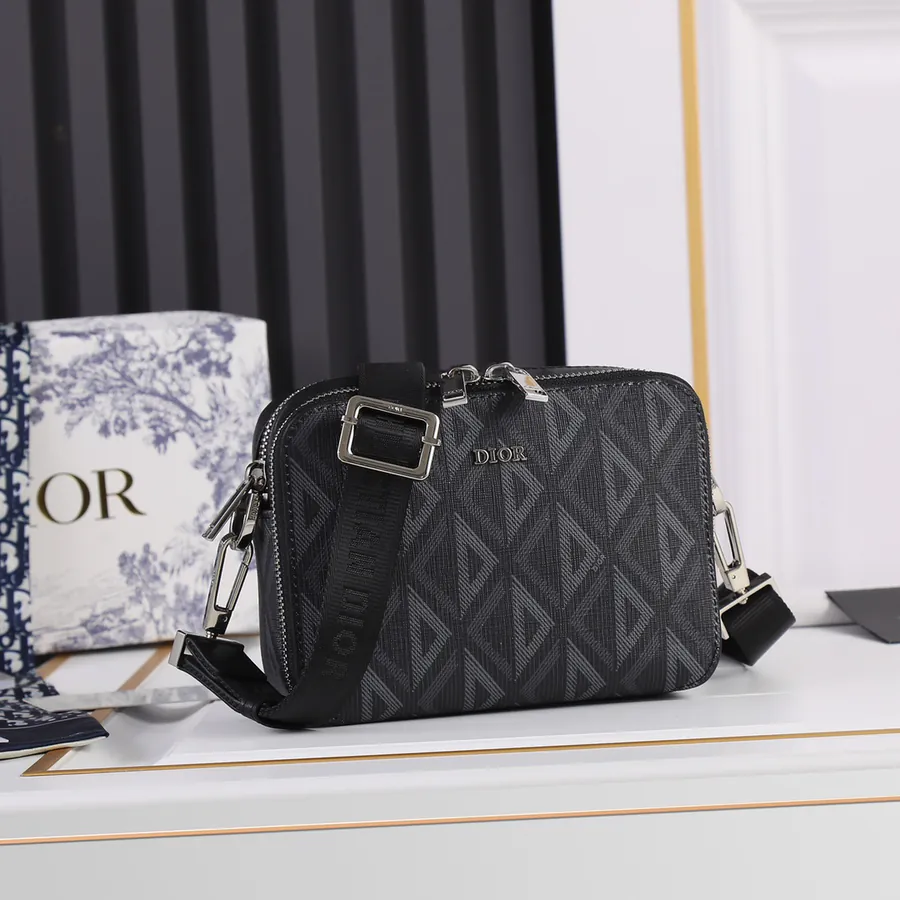Di0R Oblique 2024 Double Zip Camera Bag