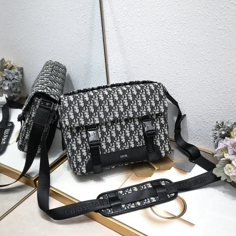 Explorer Handbag with Oblique Print and Cistian Logo