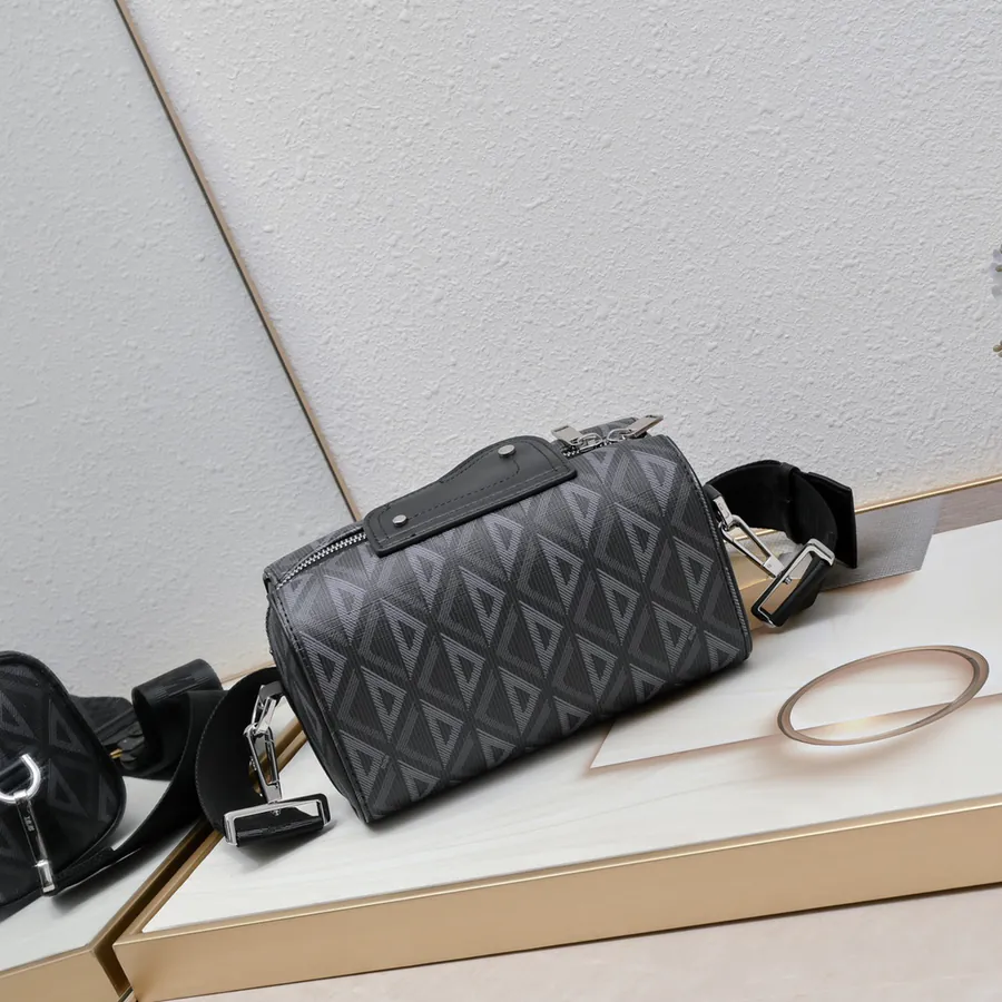 Lingot Messenger Bag Season New, Practical and Elegant
