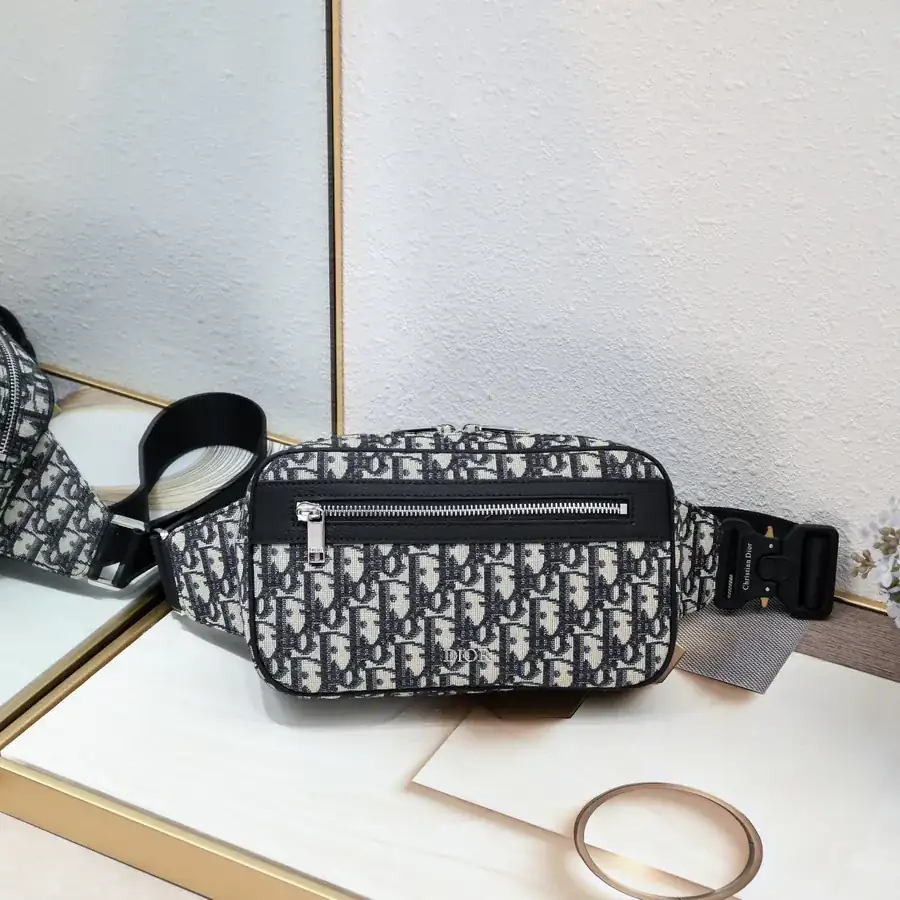 D Home Upgraded Waist Bag with Modern Style
