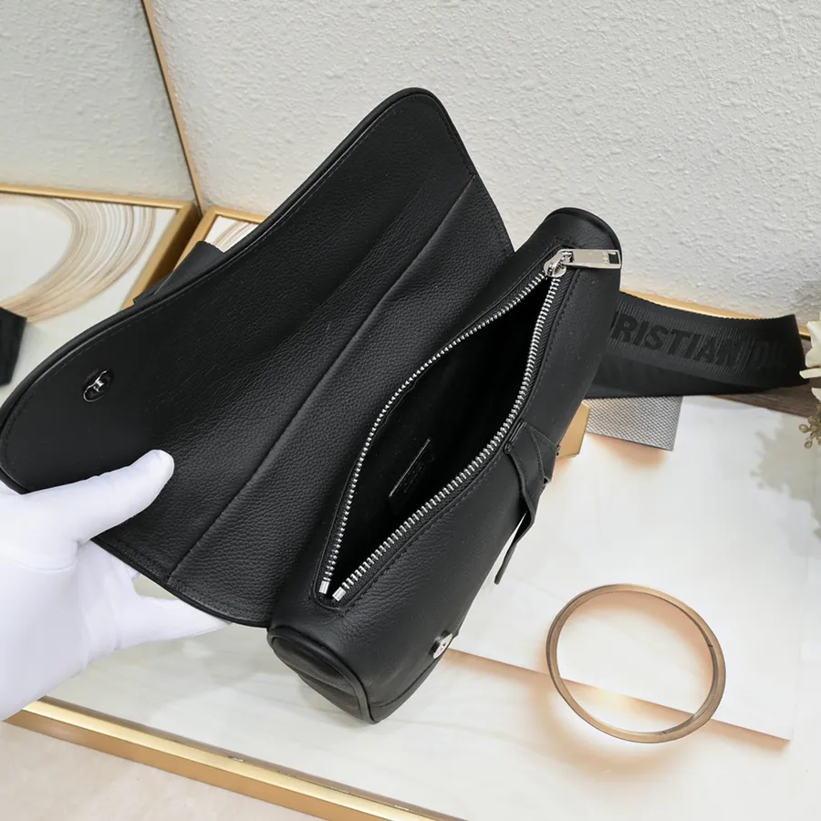 Homme Saddle Bag 2024 Pre Fall Collection