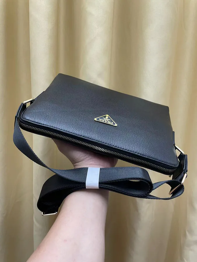 LV Men's Luxury Bucket Bag with Platinum Grade Leather