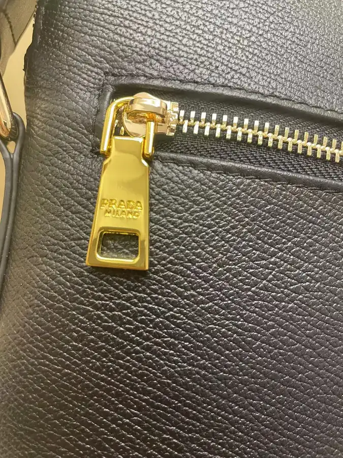 LV Men's Luxury Bucket Bag with Platinum Grade Leather