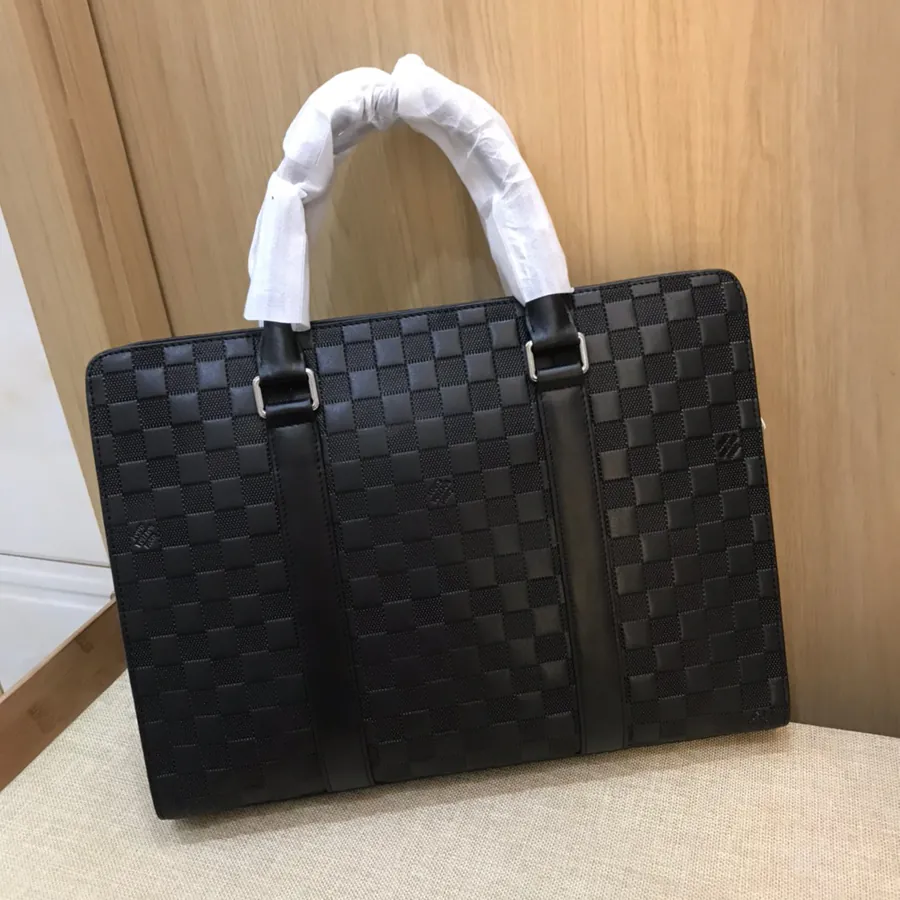 V Family Men's Briefcase Black Leather