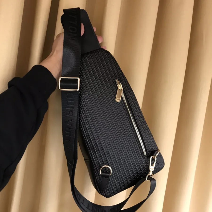 V Style Chest Bag in Black