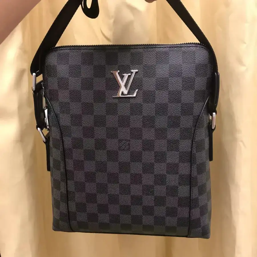 P240 V Brand New Arrival, Classic Fabric, Timeless Design