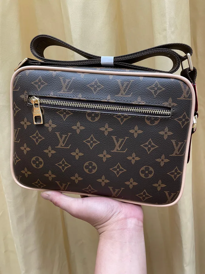 P240 V Brand New Arrival, Classic Material, Practical Design