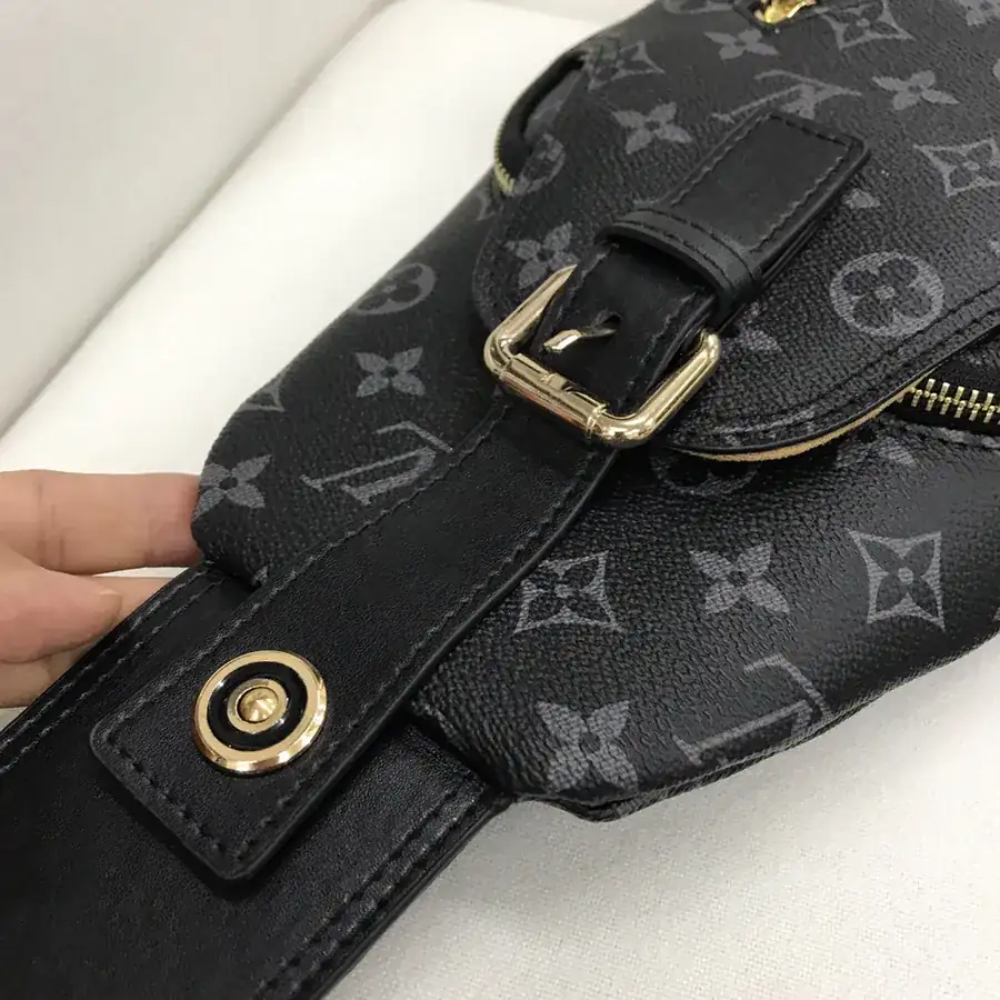 V Style Chest Bag Premium Leather, Sleek Design