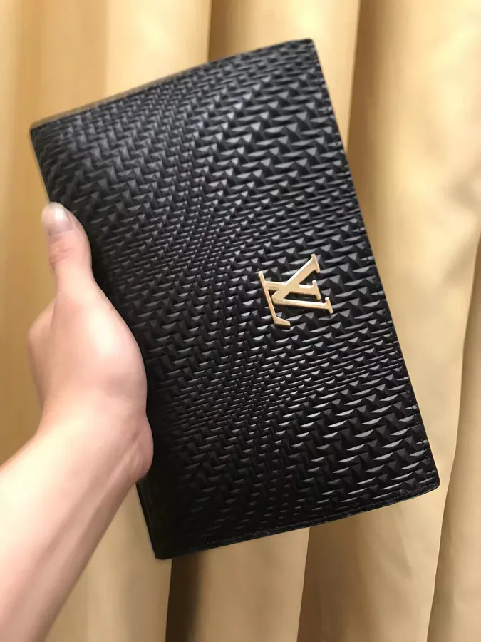 2023 V Brand New Handbag Exclusive Custom Top Grain Embossed Calfskin, 27.18.4, Black